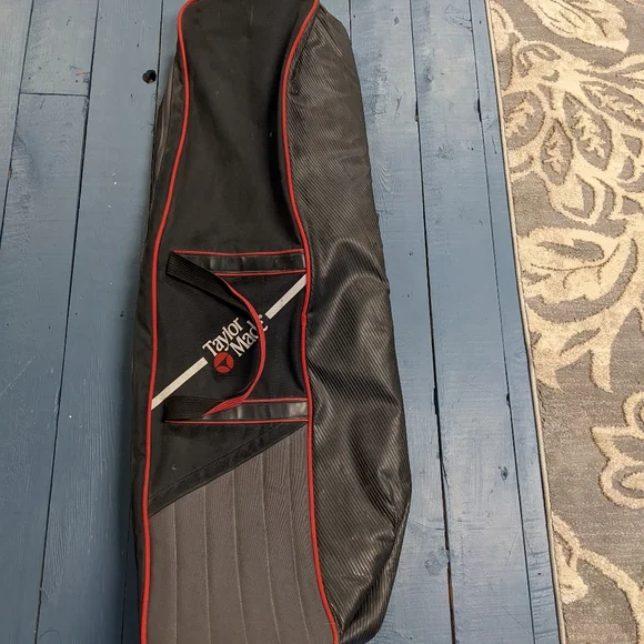 TaylorMade Golf Travel Bag